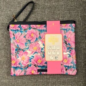 NWT Simply Southern Pink Blossom 8 in 1 Essentials Emergency Kit